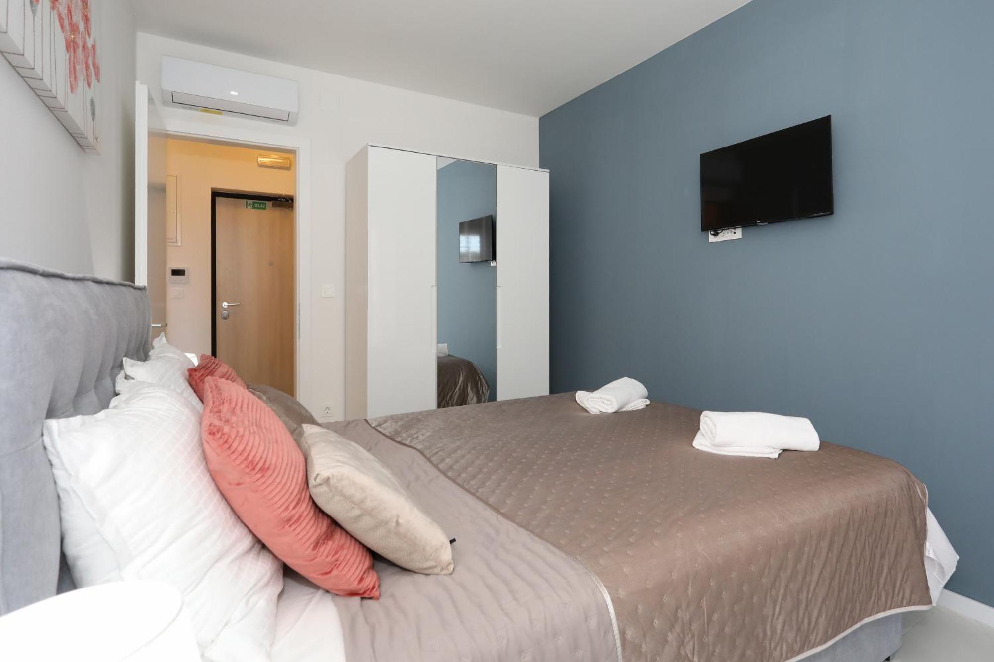 Apartment Relex With Pool & Jacuzzi Privlaka  Dış mekan fotoğraf