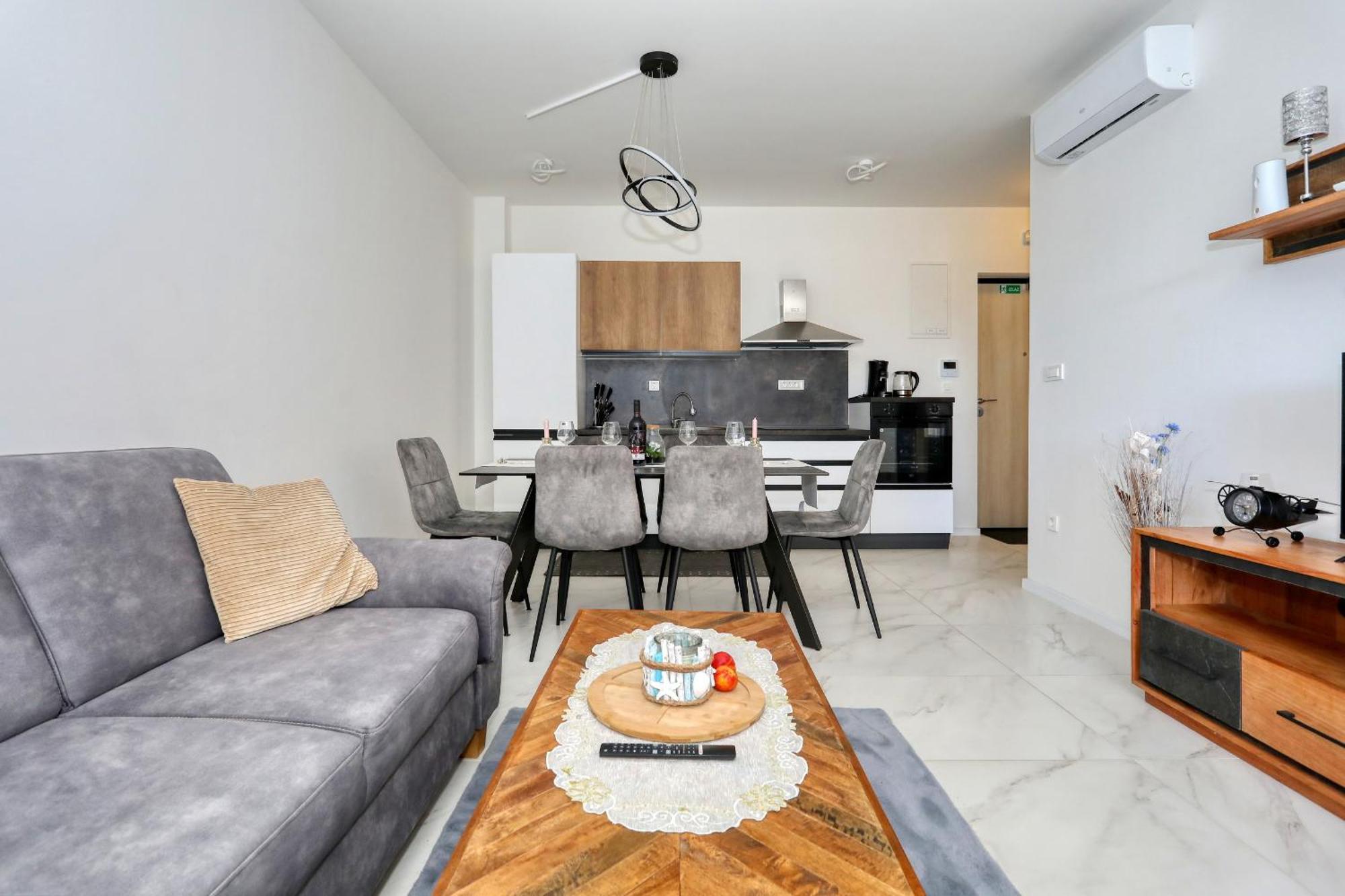 Apartment Relex With Pool & Jacuzzi Privlaka  Dış mekan fotoğraf