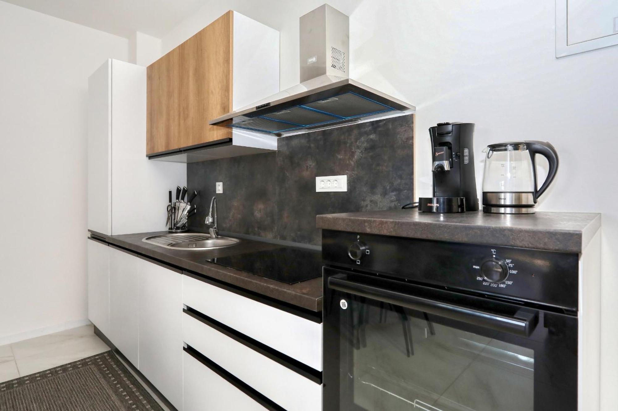 Apartment Relex With Pool & Jacuzzi Privlaka  Dış mekan fotoğraf