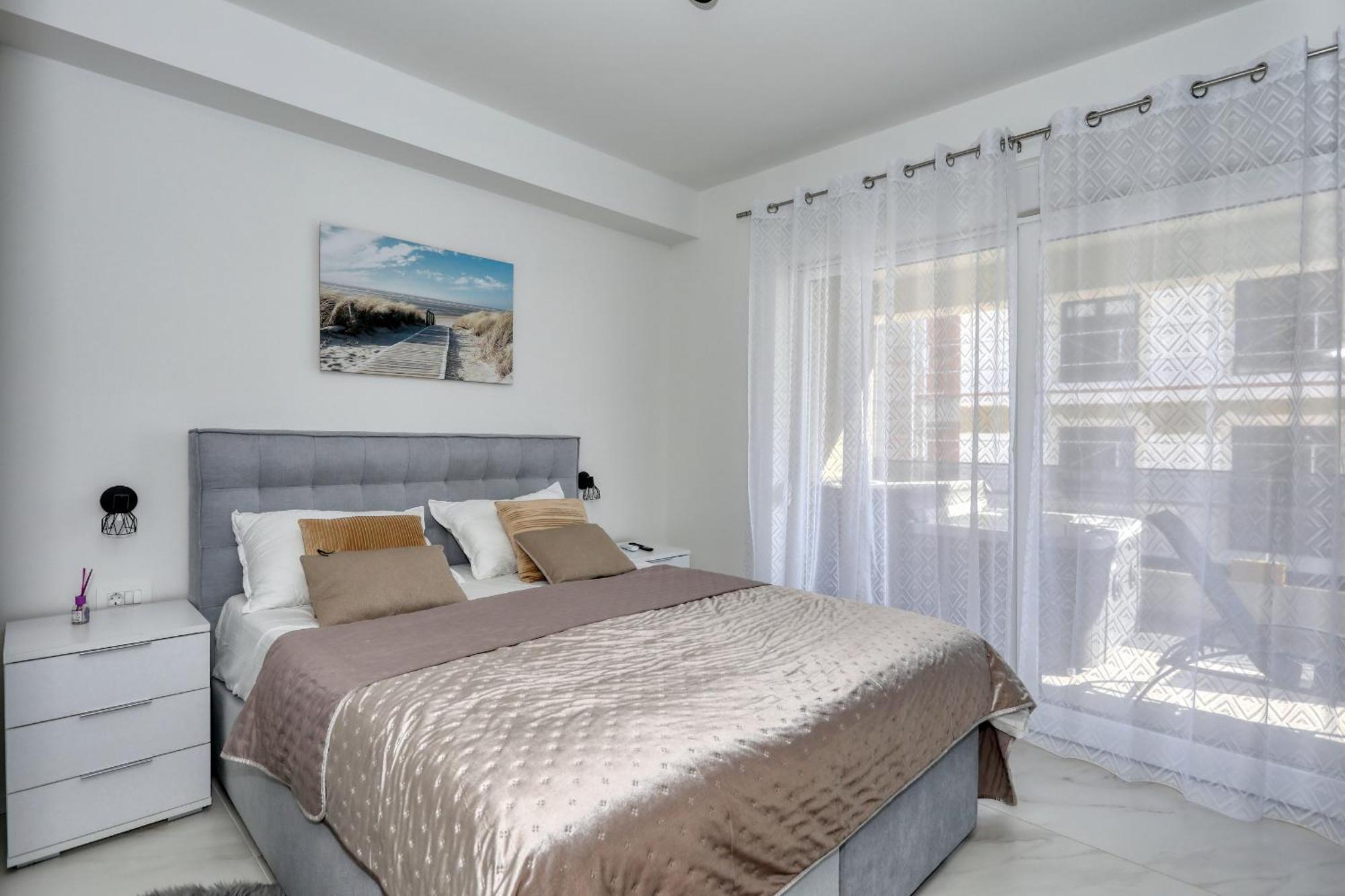 Apartment Relex With Pool & Jacuzzi Privlaka  Dış mekan fotoğraf